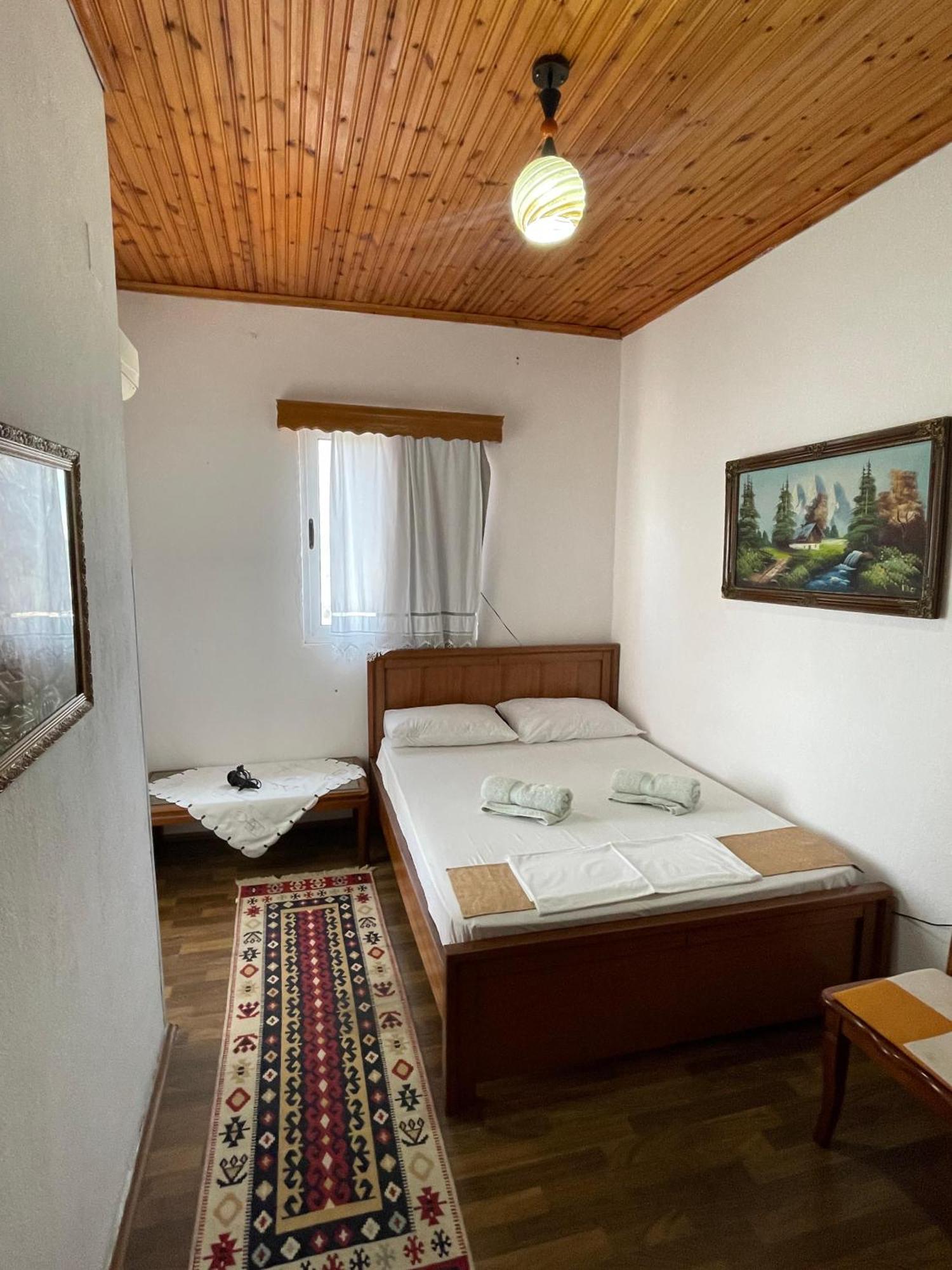 Bazzar Gjirokastër